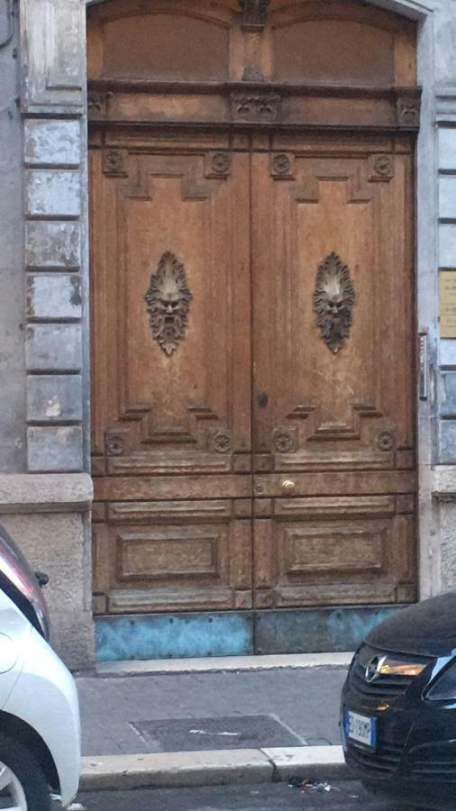 Flores Apartment باري المظهر الخارجي الصورة